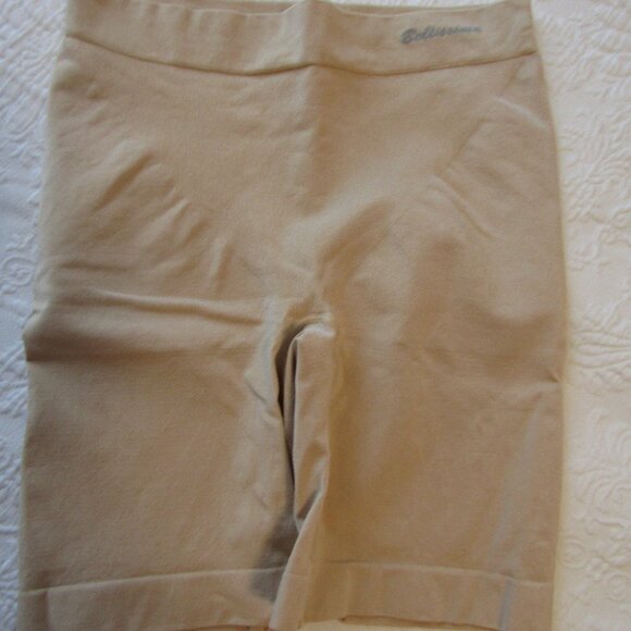 BELLISSIMA Nude Color Long Thigh & Hip Shaper--L/XL/Large--NWOB - Picture 1 of 2